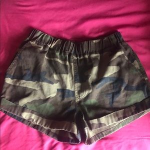 Forever 21 camo high waist shorts